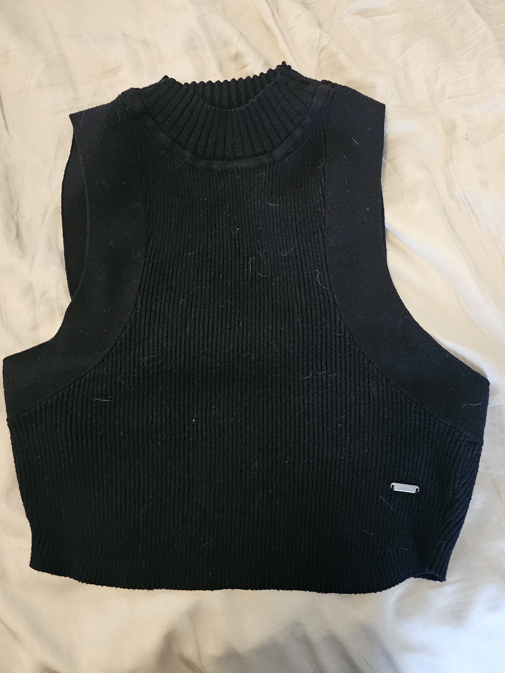 Black Ribbed Knit Cropped Tank Top